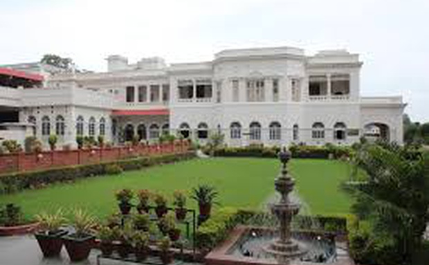 Surya Kaiser Palace , Varanasi, India